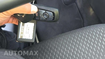 2025 Ford Escape ST-Line - miniatura 24