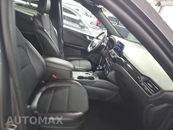 2025 Ford Escape ST-Line - miniatura 8