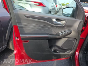 2025 Ford Escape ST-Line – miniatura 15