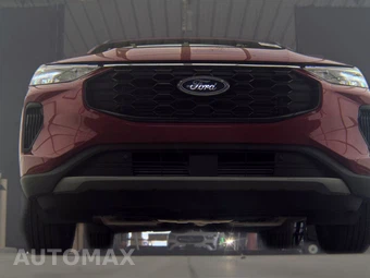 2025 Ford Escape ST-Line – miniatura 3