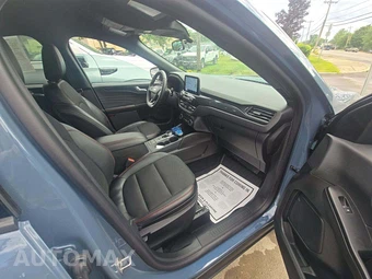 2025 Ford Escape ST-Line - miniatura 18