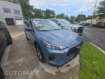 2025 Ford Escape ST-Line - miniatura 4