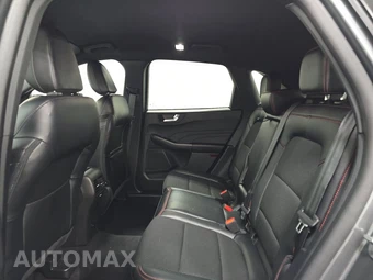 2025 Ford Escape ST-Line – miniatura 13