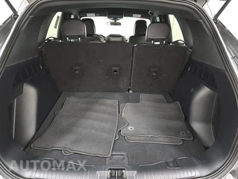 2025 Ford Escape ST-Line – miniatura 16