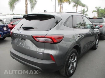 2025 Ford Escape ST-Line - miniatura 12