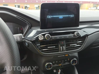 2025 Ford Escape ST-Line – miniatura 17