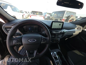 2025 Ford Escape ST-Line - miniatura 17