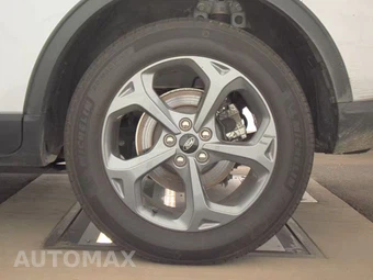 2025 Ford Escape ST-Line – miniatura 12