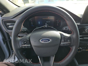 2025 Ford Escape ST-Line – miniatura 16