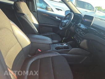 2025 Ford Escape ST-Line - miniatura 8