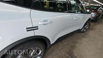 2025 Ford Escape ST-Line - miniatura 29
