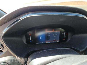 2025 Ford Escape ST-Line - miniatura 9