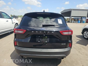 2025 Ford Escape ST-Line - miniatura 5
