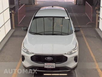 2025 Ford Escape ST-Line - miniatura 2