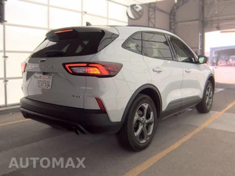 2025 Ford Escape ST-Line - miniatura 5
