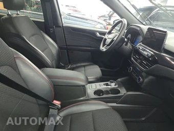 2025 Ford Escape ST-Line - miniatura 8