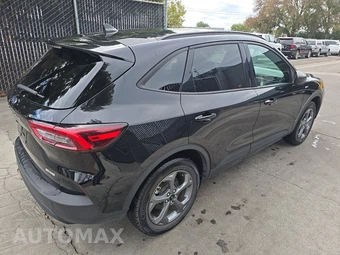 2025 Ford Escape ST-Line - miniatura 4