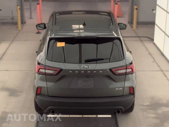 2025 Ford Escape ST-Line - miniatura 5