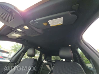 2025 Ford Escape ST-Line - miniatura 8