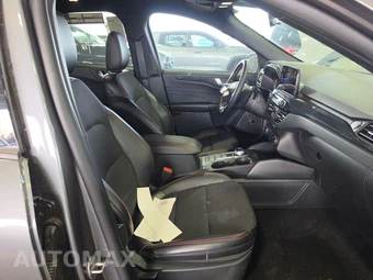 2025 Ford Escape ST-Line - miniatura 14