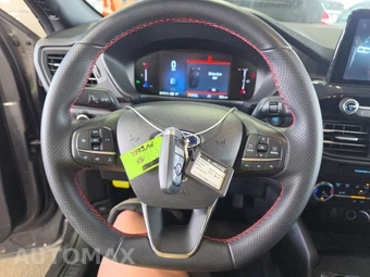2025 Ford Escape ST-Line - miniatura 16