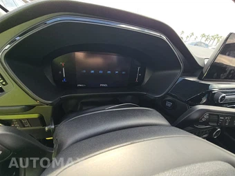 2025 Ford Escape ST-Line - miniatura 18