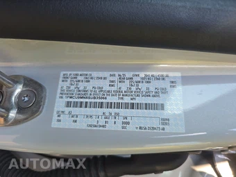 2025 Ford Escape ST-Line - miniatura 15