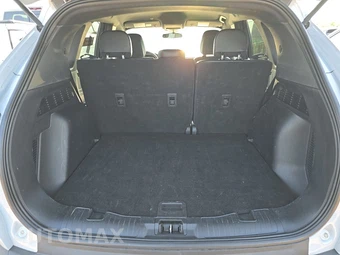 2025 Ford Escape ST-Line - miniatura 17