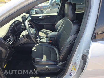 2025 Ford Escape ST-Line - miniatura 13