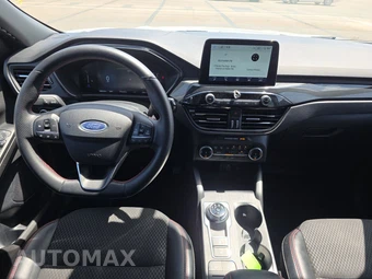 2025 Ford Escape ST-Line - miniatura 17
