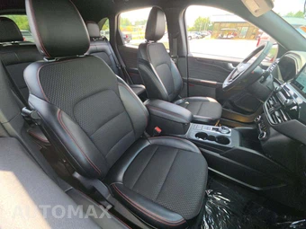 2025 Ford Escape ST-Line - miniatura 15