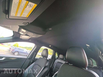 2025 Ford Escape ST-Line - miniatura 8