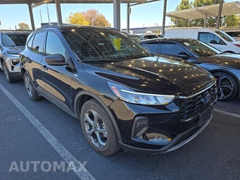 2025 Ford Escape ST-Line - miniatura 3