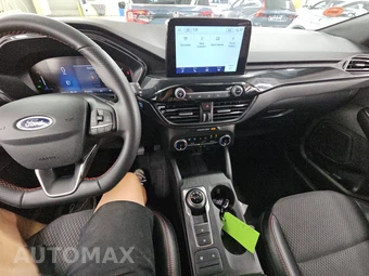 2025 Ford Escape ST-Line - miniatura 17
