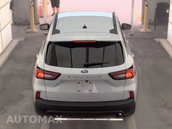 2025 Ford Escape ST-Line - miniatura 6