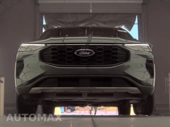 2025 Ford Escape ST-Line - miniatura 3