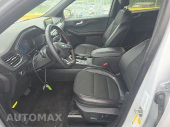 2025 Ford Escape ST-Line - miniatura 13
