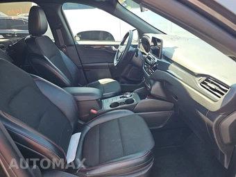 2025 Ford Escape ST-Line - miniatura 8
