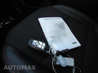 2025 Ford Escape ST-Line - miniatura 14