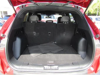 2025 Ford Escape ST-Line - miniatura 17