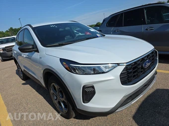 2025 Ford Escape ST-Line - miniatura 3
