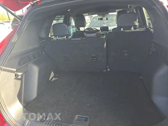 2025 Ford Escape ST-Line - miniatura 17