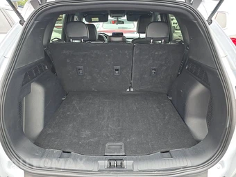 2025 Ford Escape ST-Line - miniatura 17
