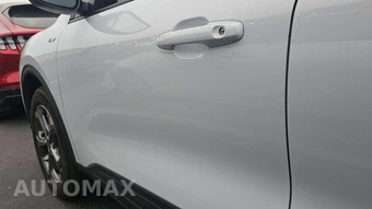 2025 Ford Escape ST-Line - miniatura 20