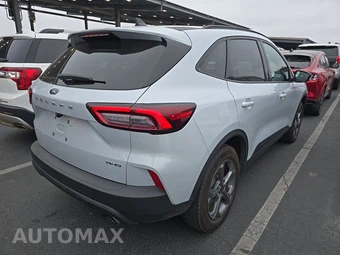 2025 Ford Escape ST-Line - miniatura 4