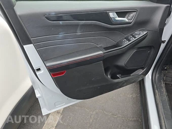 2025 Ford Escape ST-Line - miniatura 9