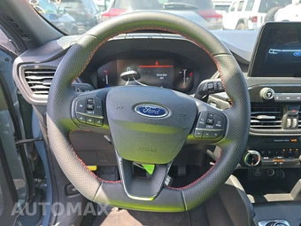 2025 Ford Escape ST-Line – miniatura 10