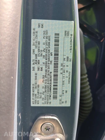 2025 Ford Escape ST-Line – miniatura 15