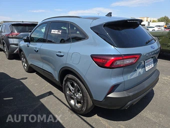 2025 Ford Escape ST-Line – miniatura 6