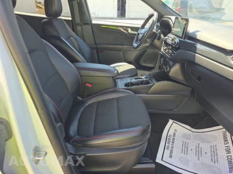 2025 Ford Escape ST-Line Select - miniatura 8